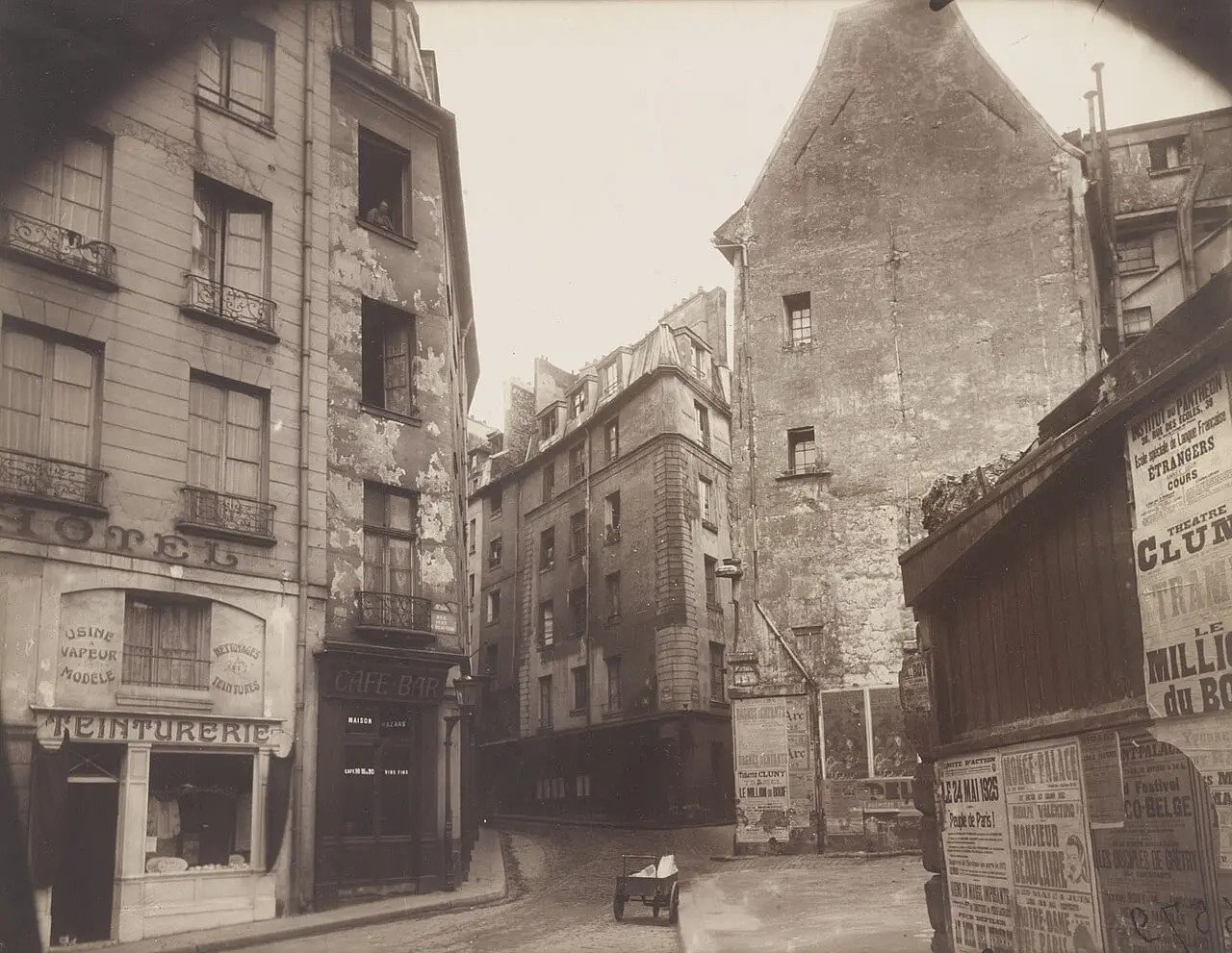 Coin, rues Lanneau, Jean-De-Beauvais et Fromentel by Eugène Atget, canvas print